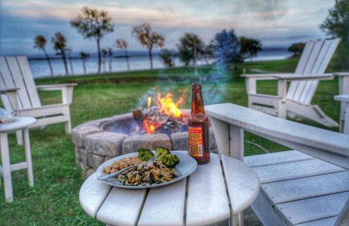 Hillside Estate - 14 Acre Waterfront Log home on Lake Champlain - Foto 24