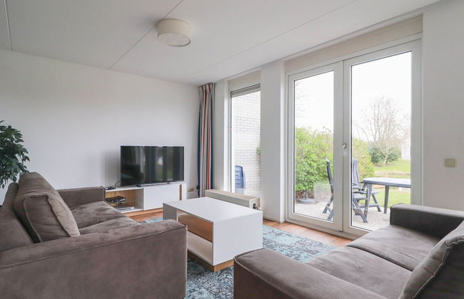 Nice Holiday Home on the Water - Foto 13