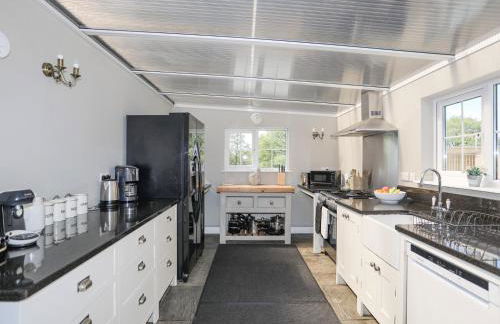 The Keepers Lodge - Photo 8