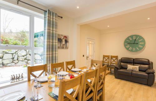 Rose Cottage with Hot Tub - Photo 33