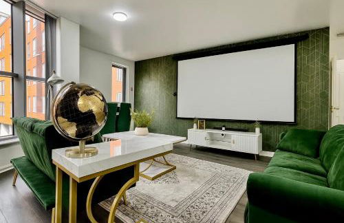 Cinema Lounge 2Bed Leeds City Centre FREE Parking - Foto 3