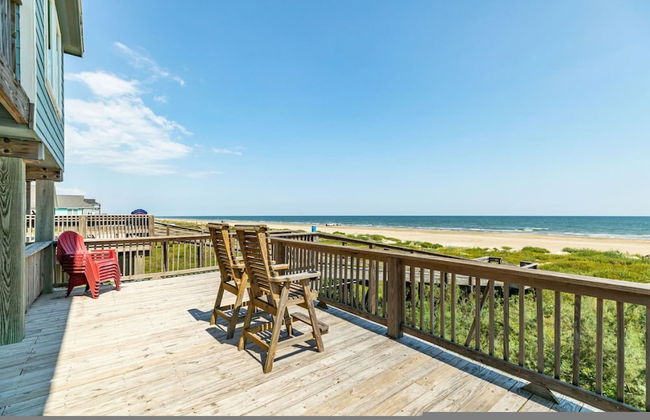 Superb Home With Private Walkover to Beach - Foto 6