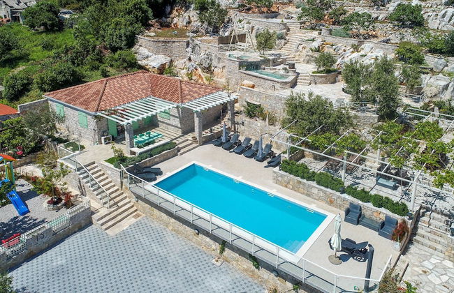 The Hidden Treasure Village - 3 Villas - Photo 75