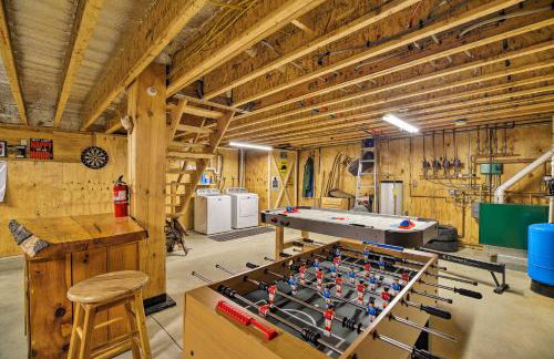 Ski Lodge Mtn Retreat with Fire Pit, Deck and Views! - Foto 21