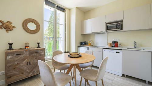 Quiet and Luxurious Studio - Cannes Center - 2p - Foto 4, stove, dishwasher, minibar