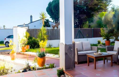Chalet con Piscina Privada Vallada Terraza y Barbacoan Conil - Foto 7