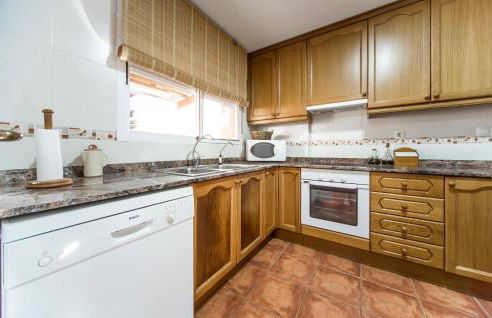 Amazing Home In Playa De Almazora - Foto 5