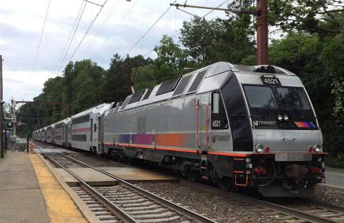 Stylish 1br Unit. Parking. Easy Ride to NYC - Photo 32