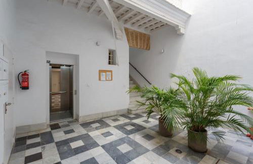 The QUEEN's Designer Apartment by Cadiz4Rentals - Foto 43