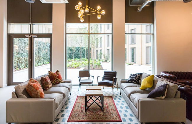 For Students Only Chapter White City in London - Photo 3