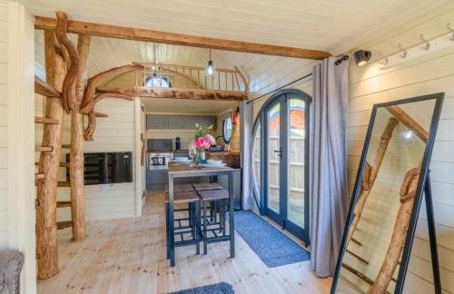 Laburnum Farm Estate - Photo 3