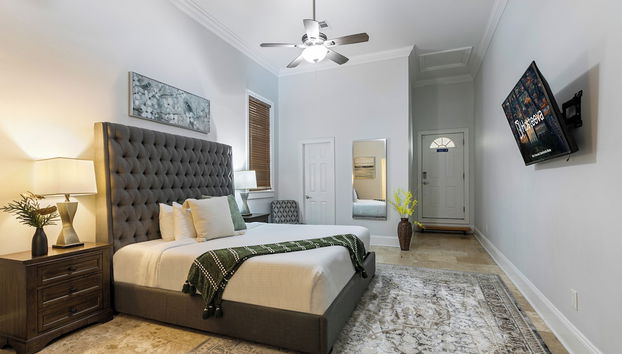 Modern 3BR Condo With Pool - Foto 5, Quarto