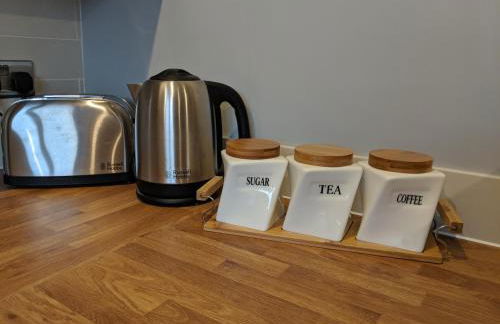 Crown Meadow - 4 Bedroom House - Heathrow - ExcellentStays - Photo 18