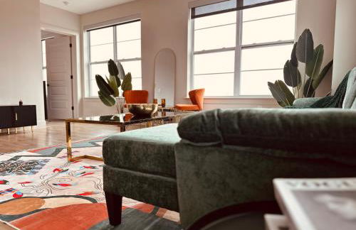 Luxury Stay of Best View in Dallas - Photo 2