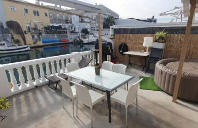 Casa con embarcadero - Photo 1