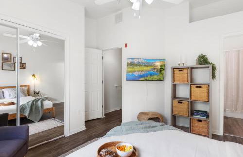 Convenient & Inviting - Fully-Equipped 2BD Condo - Foto 29