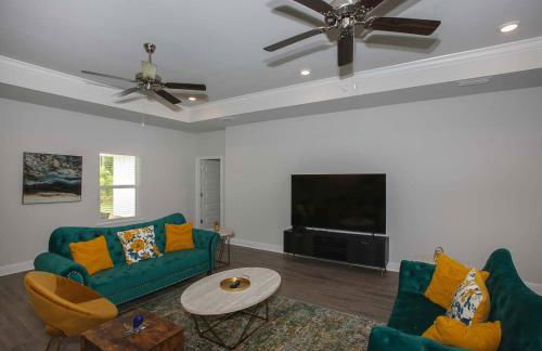 Pleasant Dreams House during November 2023 with a - Foto 2