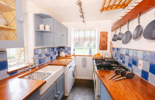 Family-Friendly Cotswolds Cottage with Log Burner, Garden, Sleeps 6 - Foto 22