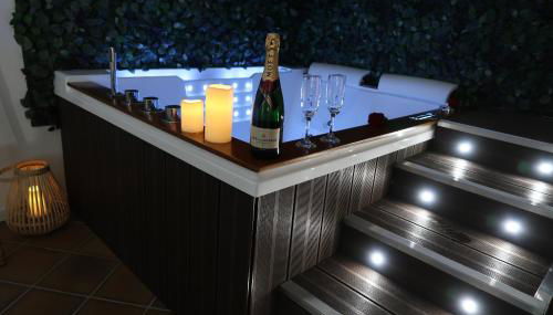 La Suite, love room, Grand Jacuzzi, port de plaisance de Saint Valery En Caux - Foto 2