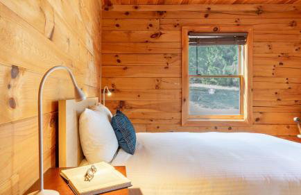 Secluded w/ Deck Views, Hot Tub, & Ping Pong Hudson in the Berks by Avantstay - Foto 52