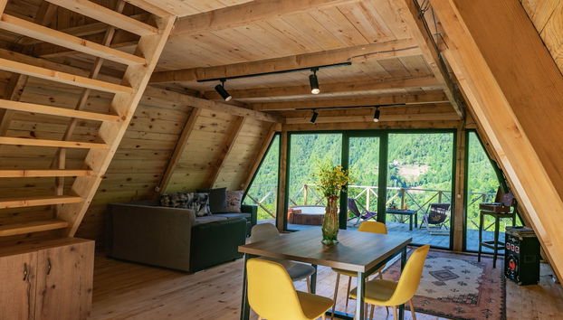 Coin salon dans le hall