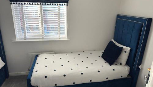 2 bedroom Modern House - Foto 3