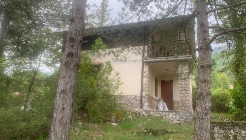 Esclusivo chalet immerso nel verde - Foto 2, Garden