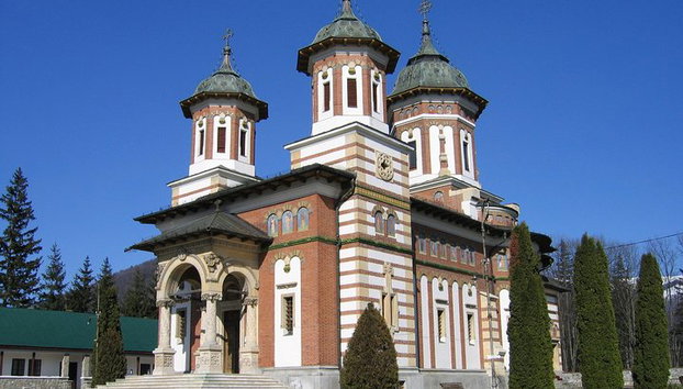 Sinaia, the Pearl of the Carpathians by train from Bucharest - Photo 2