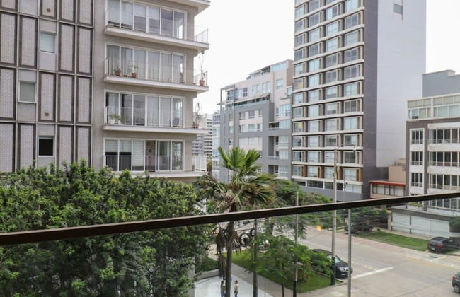 w 2BR With Balcony in Luxury Building Barranco - Photo 5