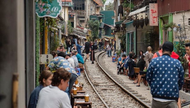 Tour della città in jeep vintage - Tour di mezza giornata per piccoli gruppi - Foto 2