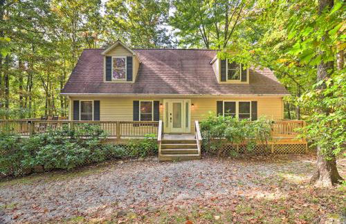 2 Mi to Sapphire Resort Home with Hot Tub and Games! - Foto 31