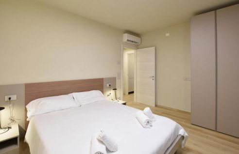 1 Bedroom Lovely Apartment In Premaor - Foto 15