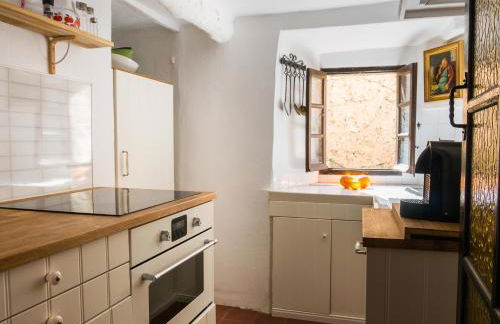 Eze Monaco middle of old town of Eze Vieux Village Romantic Hideaway with spectacular sea view - Foto 5