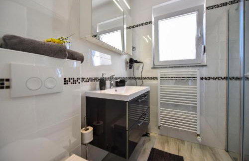 Moderner Bungalow mit Meerblick - Foto 24