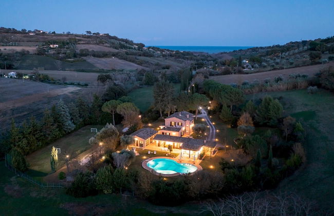 Villa Isotta 8 4 Emma Villas - Foto 38