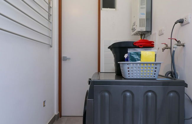 Elegant 3BR Duplex With Balcony in Miraflores - Photo 60