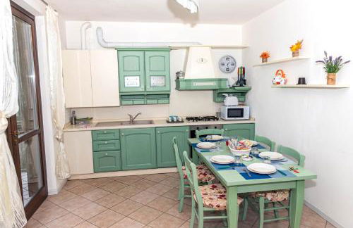 La casa di Gabry in residence con piscina comune - Photo 7