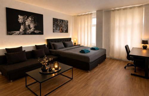 Moderne 3-Zimmer Wohnung in Top-Lage mit Terrasse & Einbauküche - Foto 1