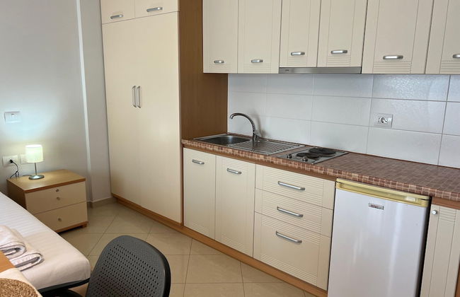 Thoma's K Studios - Photo 38