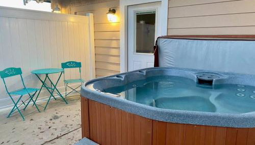 Foxs Den Hot Tub Bbq Queen Bed Sleeps 2 - Foto 5