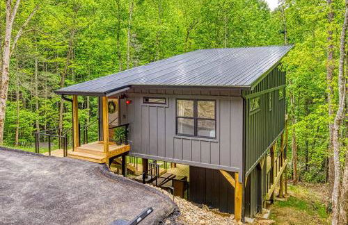 Peaceful Smoky Treehouse| Hot Tub • Hammock • Deck - Foto 37