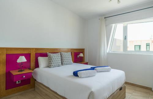 Adosado en Telde con piscina y vistas al mar - Foto 6