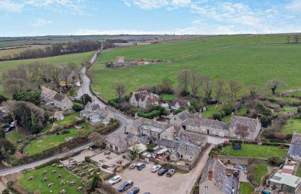 Castle Forge 4-Bedroom Historic Purbeck Forge in Kingston, Corfe Castle, Sleeps 7 - Photo 49