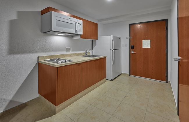 Extended Suites Monterrey Aeropuerto - Foto 23