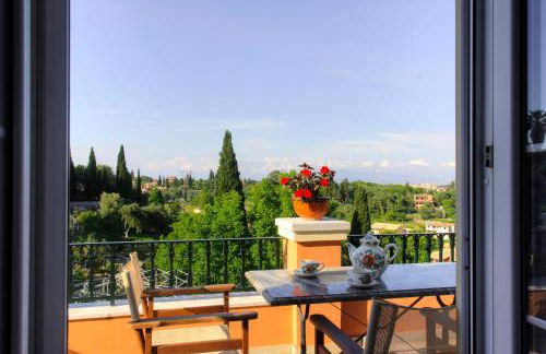 The Red Bougainvillea Apartments - Foto 33