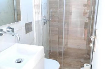 Dinas Inn - Photo 54