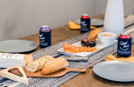 Sweet Pine Deck + Hot Tub, Cozy Modern Interior Close to Ski Resort! - Foto 43