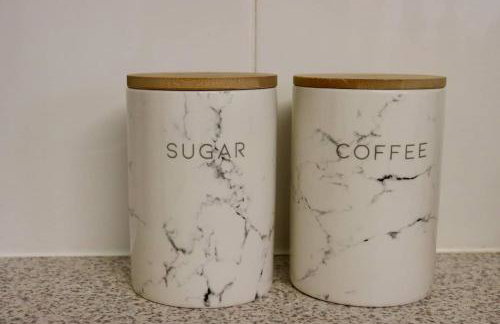 Entire Family Vacation Home . WiFi . FREE Parking - Foto 19