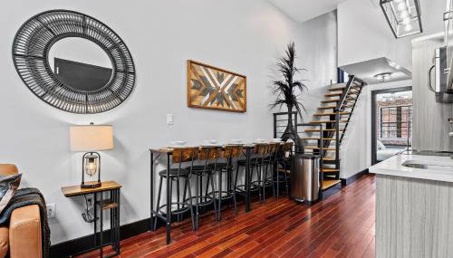 Rustic Chic 4BR for Groups - Bushwick's Finest Stay - Foto 2