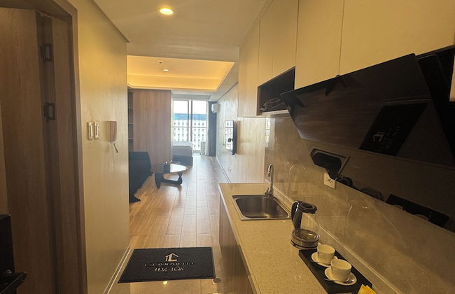 L.CONDOTEL(Imperial Plaza Residence) - Photo 15